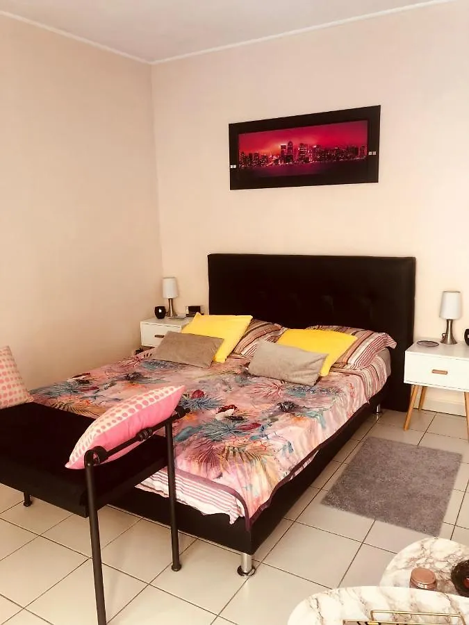 Mon Appart Avec Terrasse Et Piscine Roquebrune-Cap-Martin Apartment